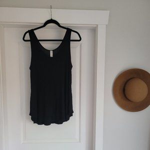 mst Black Tank Top